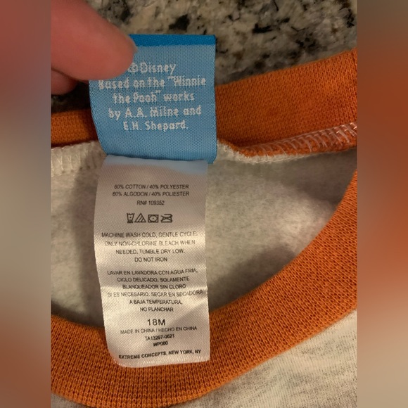 Two Disney Winnie the Pooh Sweatshirts, Gender Neutral - Picture 4 of 11